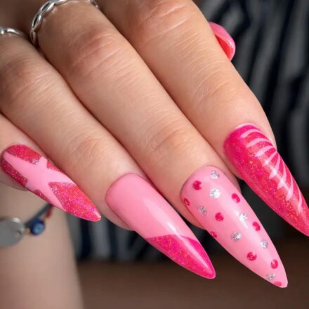 manucure ongle stiletto